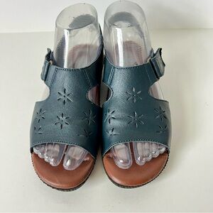 DR. SCHOLL’S Double Air Pillo Comfort Sandals With Velcro Buckle Strap—SZ. 6